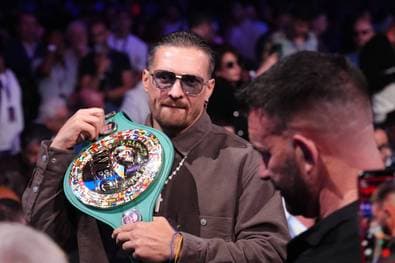 Hammer um Usyk
