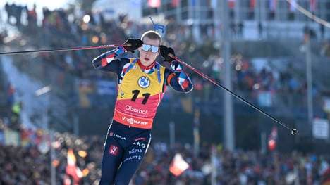 Johannes Thingnes Bö gewann im Einzel seine vierte Goldmedaille