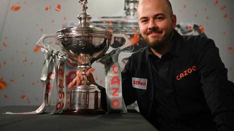 Brecel muss den WM-Pokal wieder hergeben