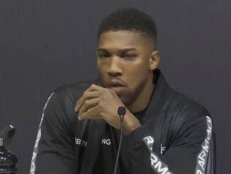 Anthony Joshua hat nach dem K.O. gegen Alexander Usyk sein Comeback angekündigt. 