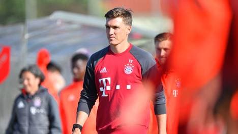 Bayern Muenchen v FC Schalke 04 - B Juniors German Championship Semi Final