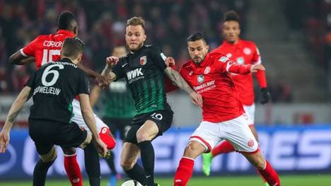 1. FSV Mainz 05 v FC Augsburg - Bundesliga
