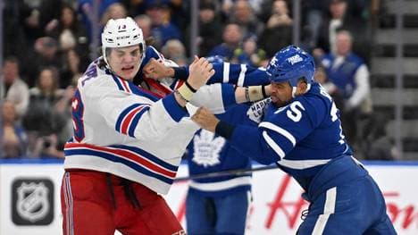 Matt Rempe (l.) ist der neue Bad Boy der NHL