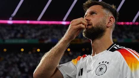 Deutschlands Niclas Fpllkrug brach einem Fan versehentlich die Hand