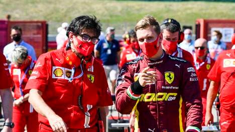 Mick Schumacher gibt sein Trainingsdebüt in der Formel 1 - allerdings in einem Alfa Romeo