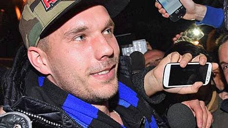 Lukas Podolski nimmt nach Köln, dem FC Bayern und Arsenal seine vierte Profi-Station in Angriff