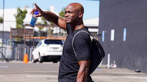 Der frühere NFL-Running-Back Adrian Peterson hat nach seiner Karriere immer wieder juristische Probleme