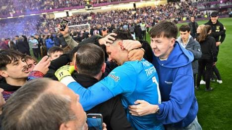 James Trafford wechselt zu Manchester City