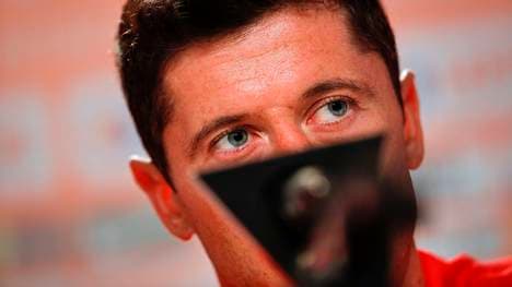 FBL-WC-2018-POL-PRESSER