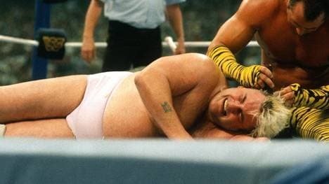 Adrian Adonis verlor bei WWE WrestleMania III seine Haare