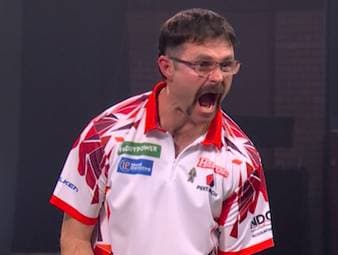 Damon Heta muss gegen den Schweizer Stefan Bellmont in einen entscheidenden fünften Satz - und behält am Ende doch noch die Nase vorn. 