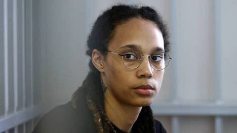 Nach einem Gefangenaustausch geht für Brittney Griner ein mehrmonatiges Warten zu Ende