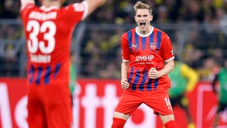 Maximilian Breunig jubelt über ein Tor des 1.FC Heidenheim 