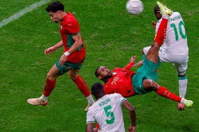 Sensations-Tor! Marokko bejubelt Traum-Auftakt