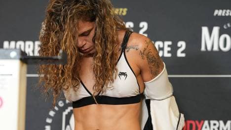 Amanda Nunes besiegte bei UFC 277 Julianna Pena