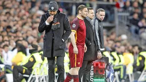 Francesco Totti bei seiner Einwechslung im Estadio Bernabeu