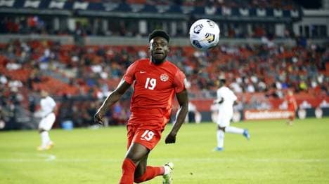 Flitzt er nach Katar? Kanadas Star Alphonso Davies