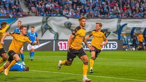 Heinz Mörschel erzielte das frühe Tor für Dynamo Dresden bei Hansa Rostock