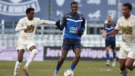 Mbamba sammelt in Belgien Spielpraxis