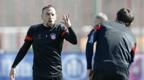 FBL-EUR-GER-UKR-BAYERN MUNICH-SHAKTAR DONETSK-TRAINING