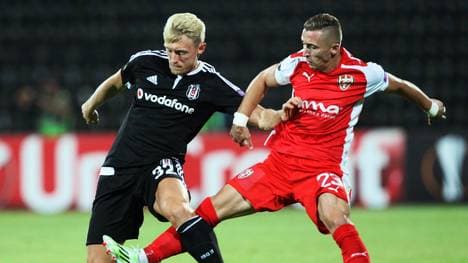 Andreas Beck (l.) spielt seit 2015 für Besiktas