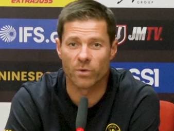 Nach einigen enttäuschenden Jahren will der neue Chelsea-Trainer Xabi Alonso den Verein wieder in die Erfolgsspur führen. In der Saisonvorbereitung fordert der Spanier deshalb mentale Stärke.