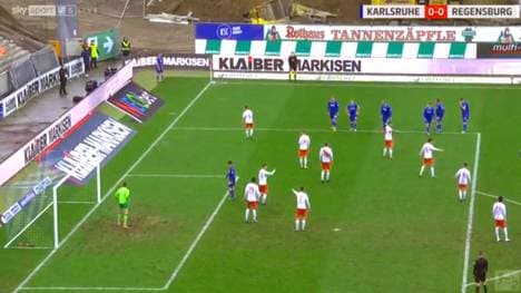Mit dieser Eckball-Variante überraschte der Karlsruher SC