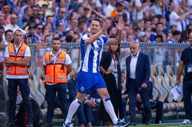 Transfer-Coup um Ex-Bundesliga-Stürmer