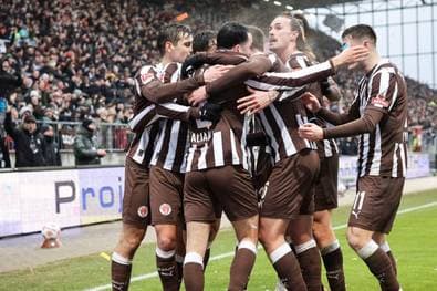 Leverkusen vs. St. Pauli Prognosen, Wett Tipps und Quoten | Bundesliga am 14.02.2026