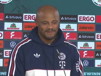 Jürgen Klopp besuchte den FC Bayern und tauschte sich dabei intensiv mit Vincent Kompany aus. Der Coach spricht über das Gespräch mit dem neuen Bundestrainer und verrät, was sie dabei verbindet.