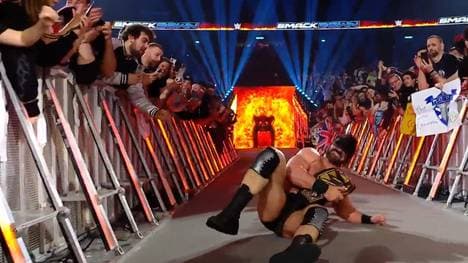 Drew McIntyre kürte sich bei WWE SmackDown in Berlin zum Champion