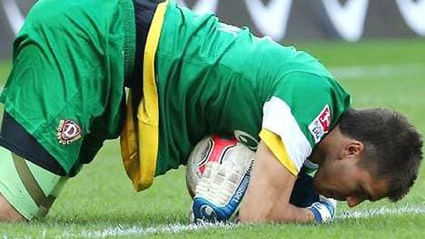 Benjamin Kirsten musste nach seiner Verletzung ausgewechselt werden