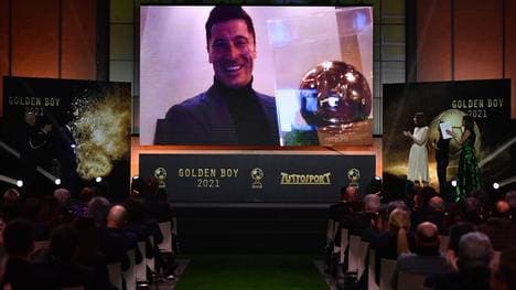 Robert Lewandowski wurde von Tuttosport zum besten Spieler des Jahres gewählt
